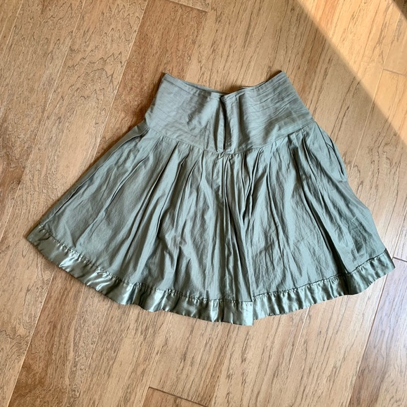 Esprit olive skirt size 6 - Picture 2 of 3